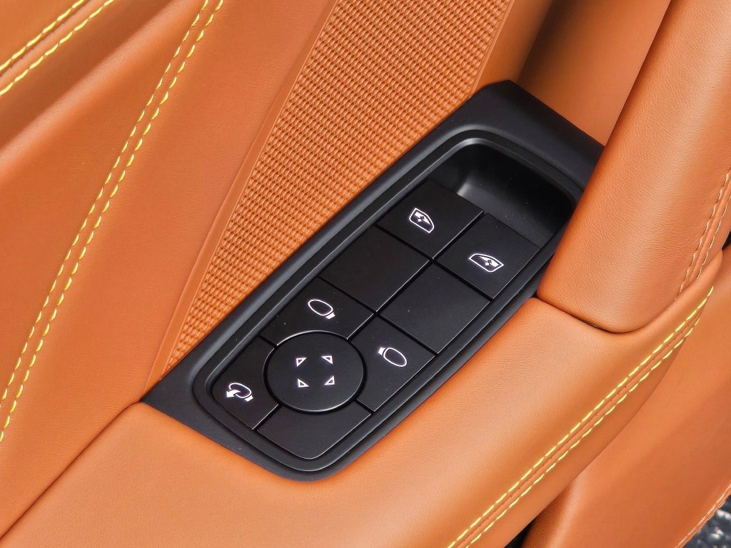 Certified 2025 Porsche 911 Carrera 4 GTS image 17