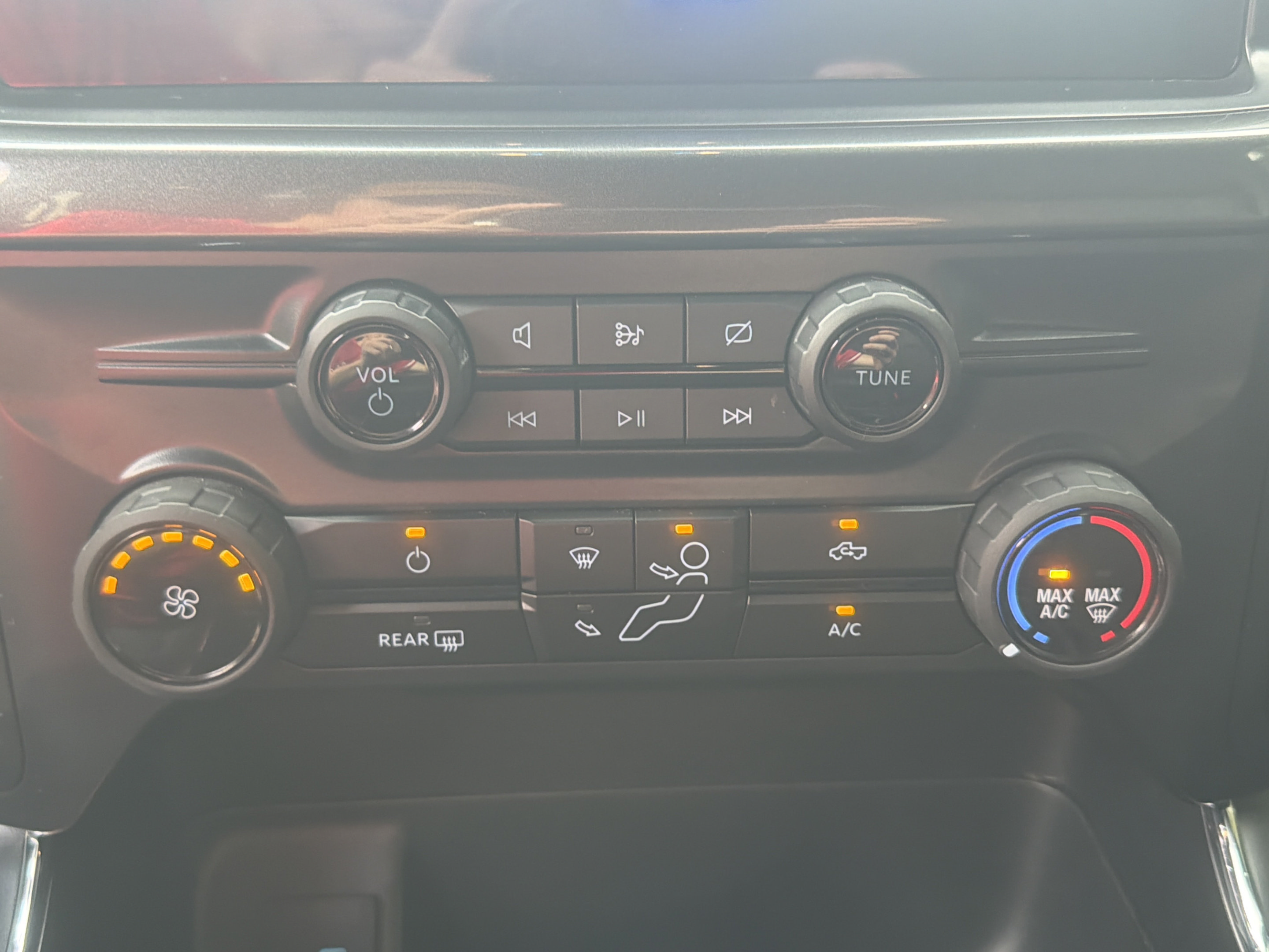 Used 2024 Ford F150 STX RWD image 16
