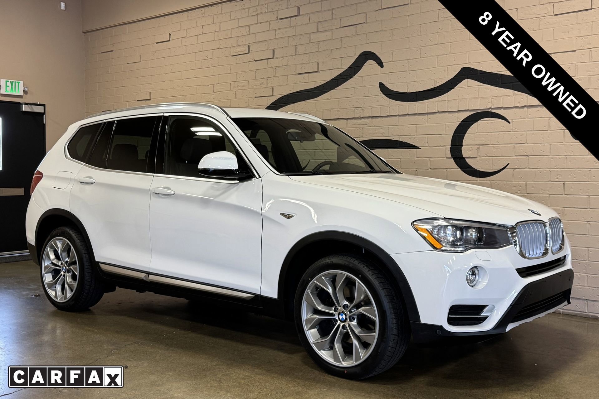 Used 2017 BMW X3 xDrive28i image 1
