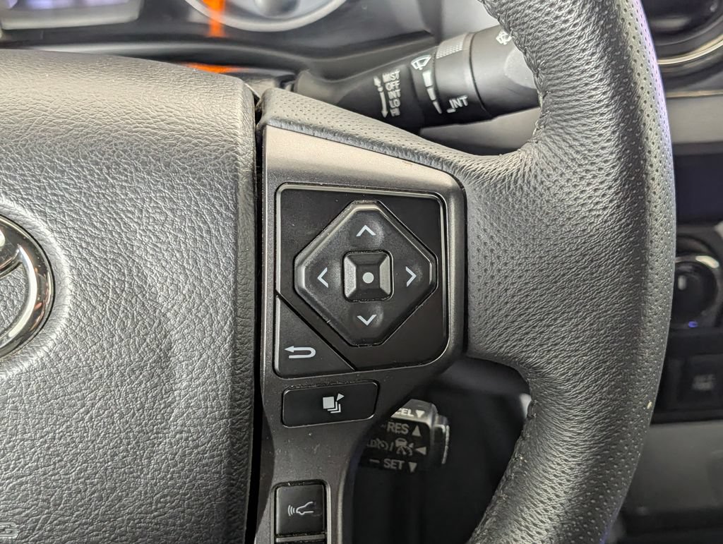 Used 2021 Toyota Tacoma TRD Off-Road AWD/4WD image 16