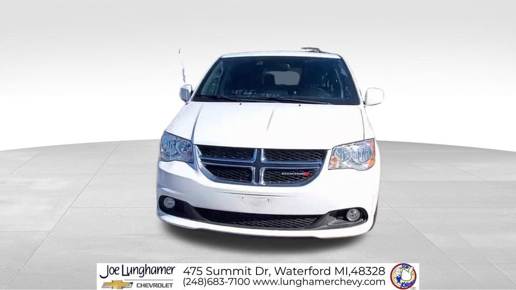 Used 2020 Dodge Grand Caravan SXT FWD image 3