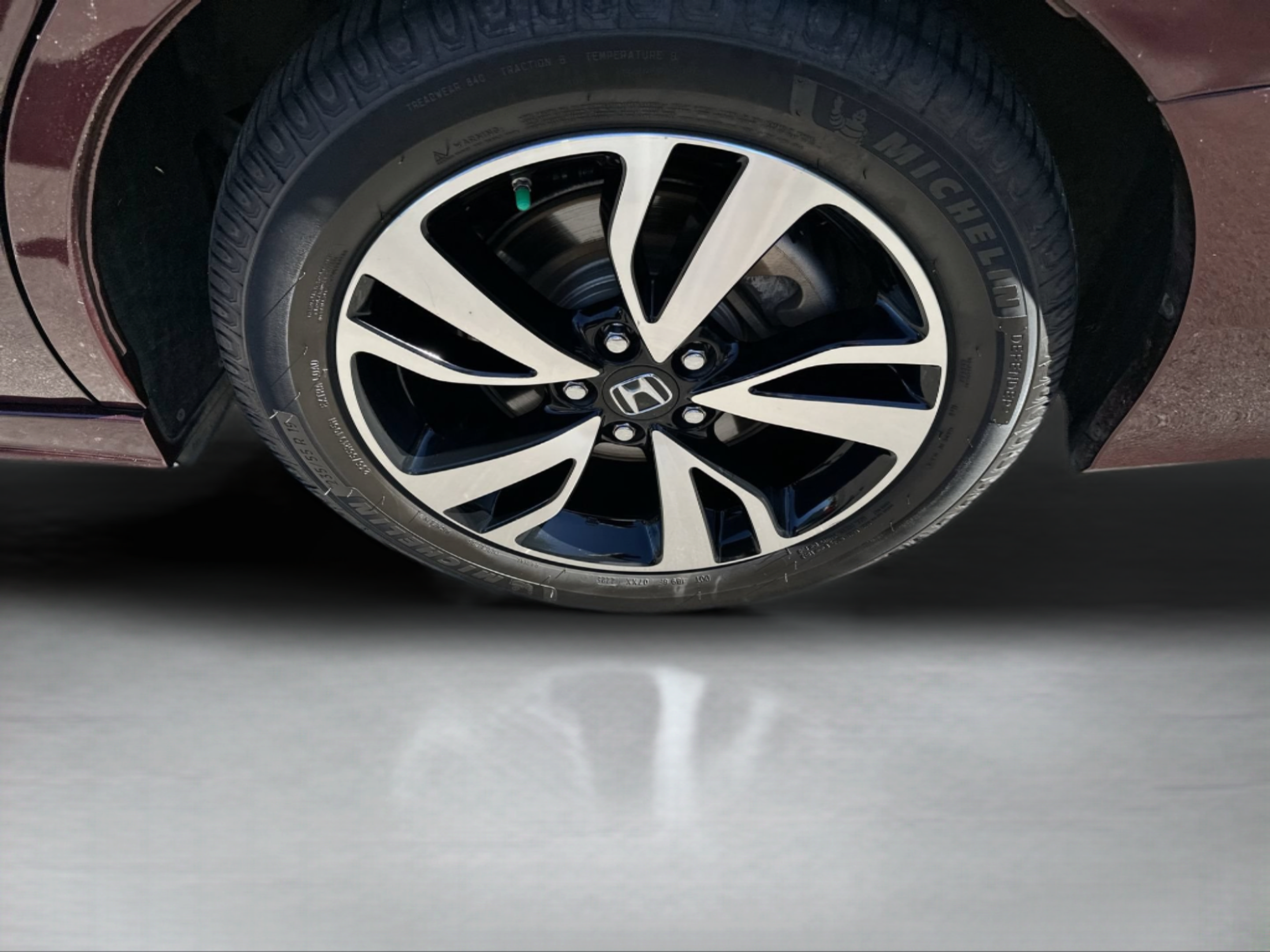 Used 2018 Honda Odyssey Elite image 32