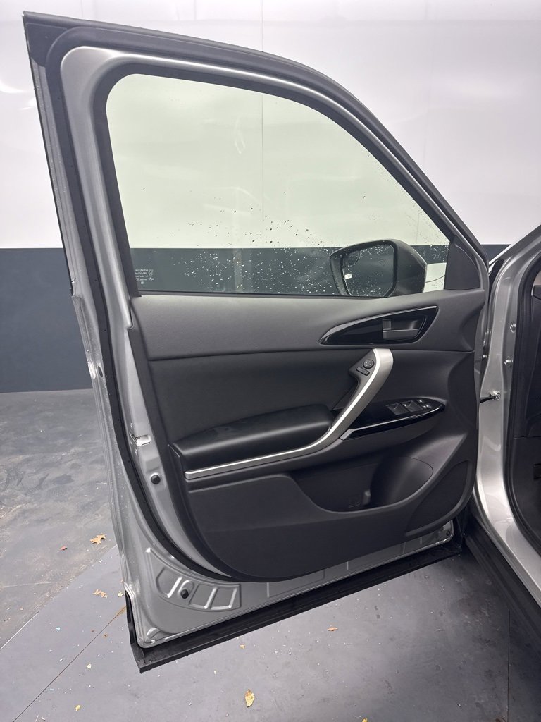 New 2026 Mitsubishi Eclipse Cross LE image 15