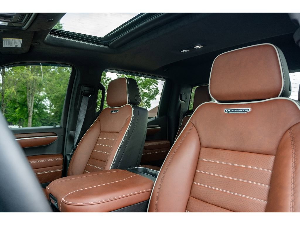 Used 2026 GMC Sierra 1500 Denali Ultimate AWD/4WD image 12