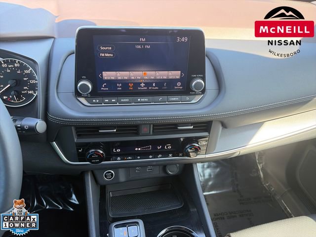 Used 2023 Nissan Rogue SV w/ SV Premium B Package image 22
