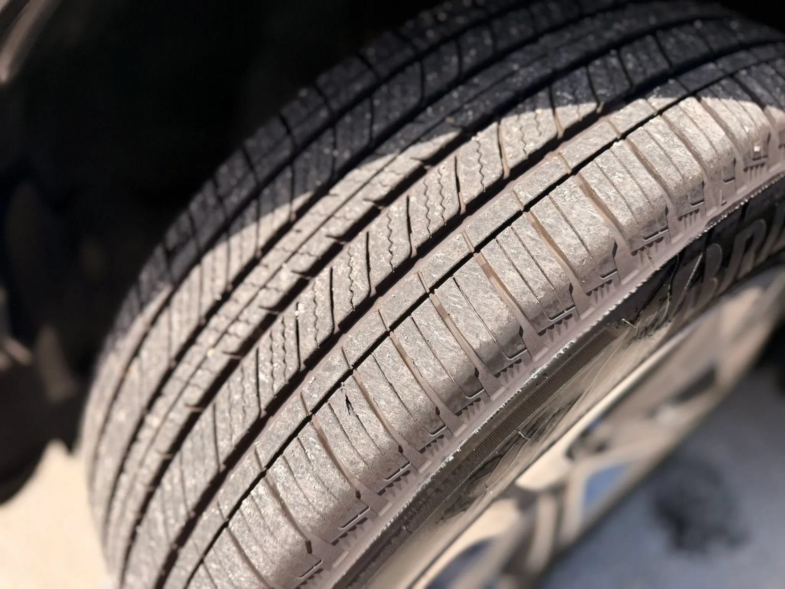 Used 2019 Mercedes-Benz GLC 300 4MATIC w/ Premium Package image 36