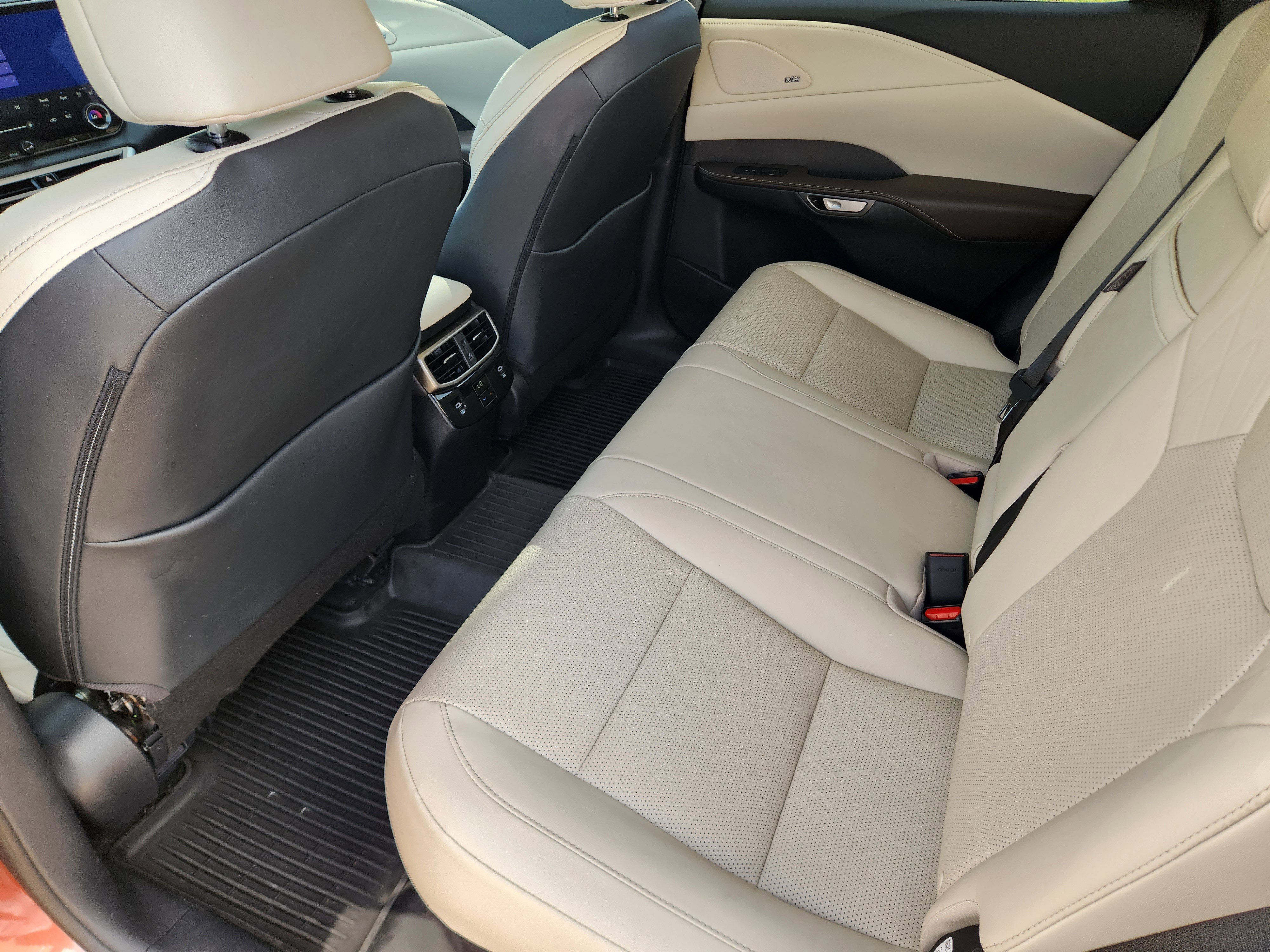 Certified 2023 Lexus RX 350 Premium Plus w/ Accessory Package (K3) FWD image 27