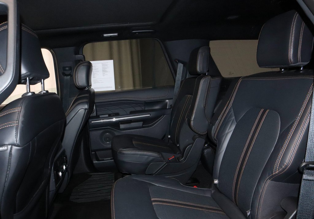 Certified 2022 Ford Expedition Platinum image 22