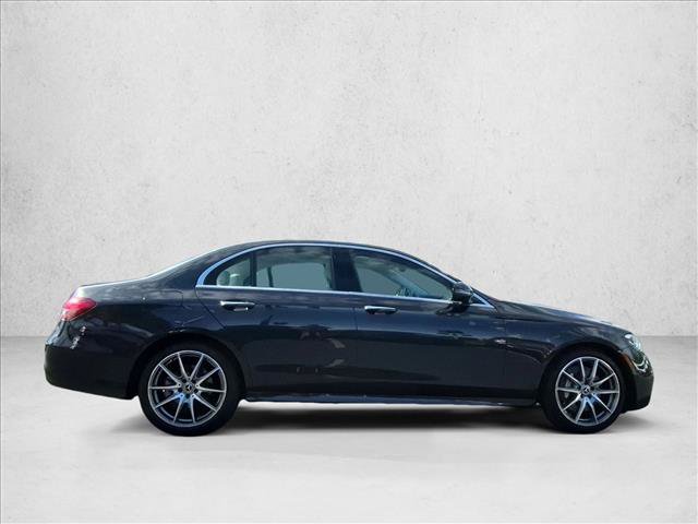 Used 2023 Mercedes-Benz E 350 Sedan image 4