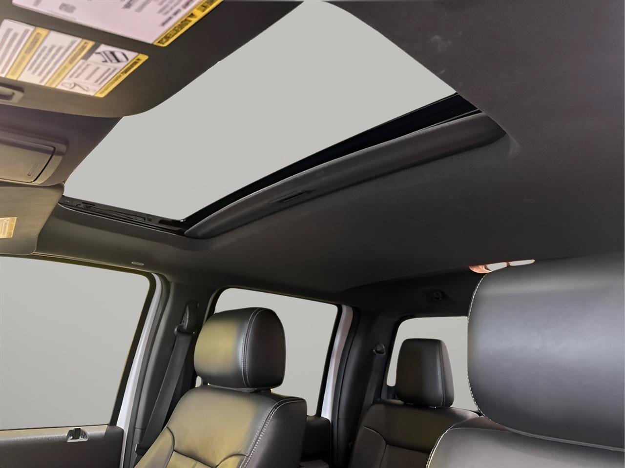 Used 2013 Ford F250 Lariat w/ Lariat Ultimate Pkg AWD/4WD image 12
