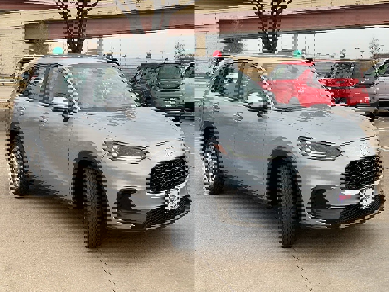 Used 2025 Honda HR-V LX image 4