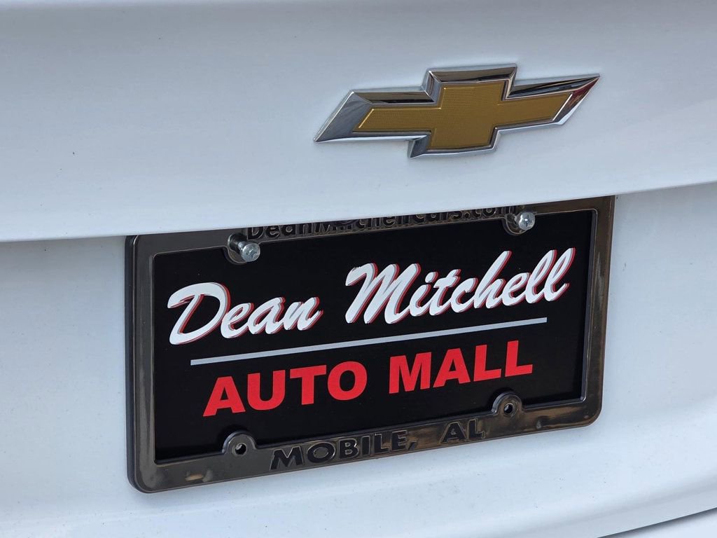 Used 2022 Chevrolet Malibu LT w/ Leather Package image 24