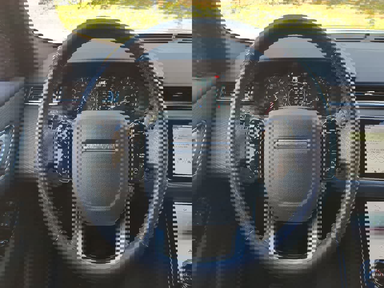 Used 2019 Land Rover Range Rover Velar S image 23