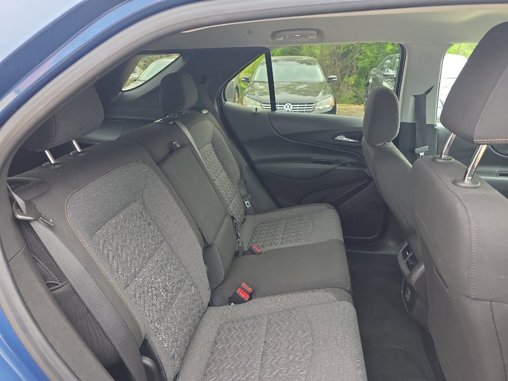 Used 2024 Chevrolet Equinox LT w/ LPO, Floor Liner Package FWD image 21
