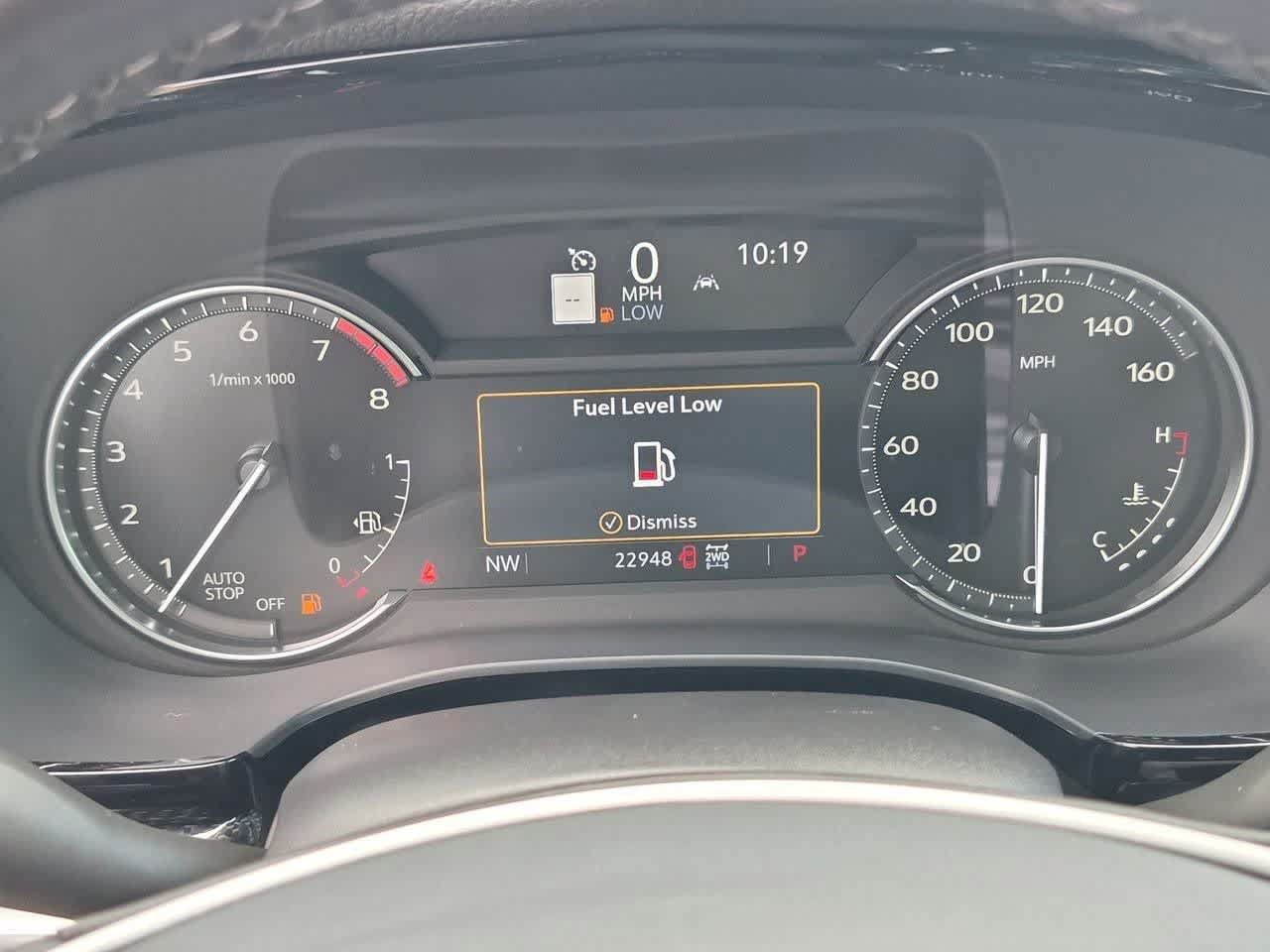Used 2024 Cadillac XT5 Sportv w/ LPO, Red Accent Package AWD/4WD image 27