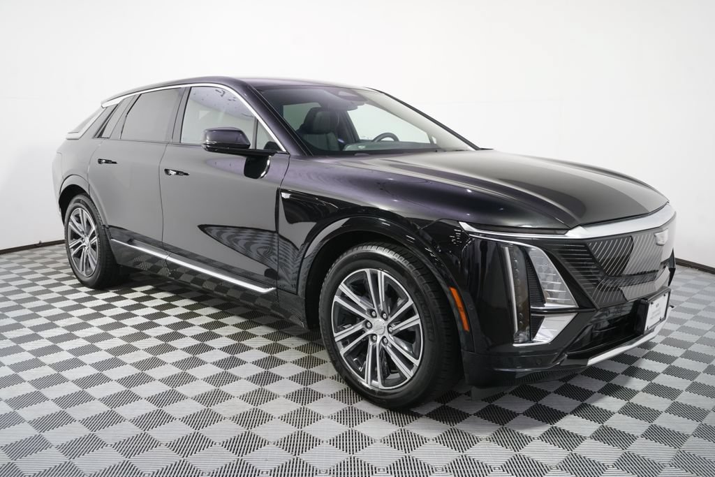 Certified 2024 Cadillac Lyriq Luxury w/ LPO, Floor Liner Package AWD/4WD image 8