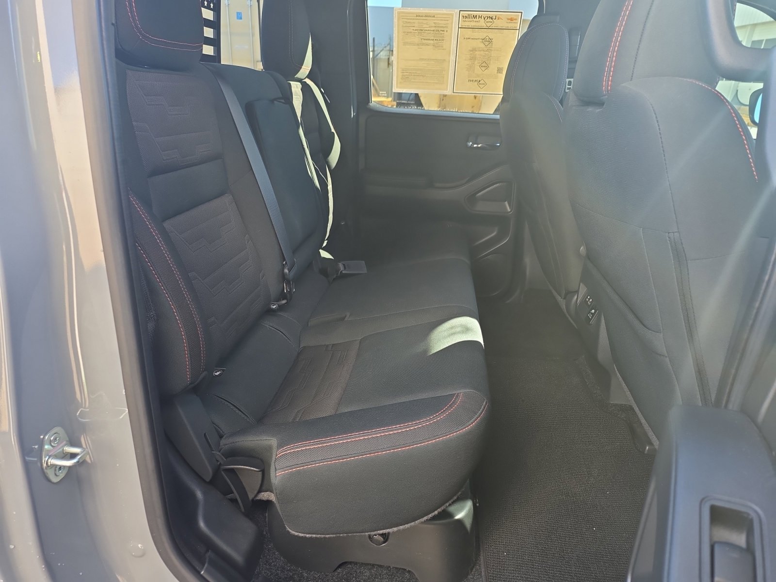 Used 2022 Nissan Frontier Pro-X image 26