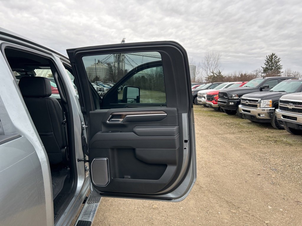 Certified 2025 Chevrolet Silverado 2500 High Country w/ High Country Premium Package image 24