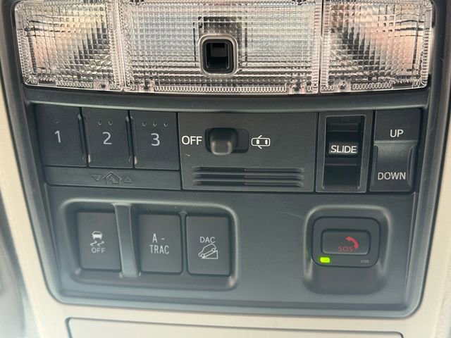 Certified 2022 Toyota 4Runner SR5 Premium image 27