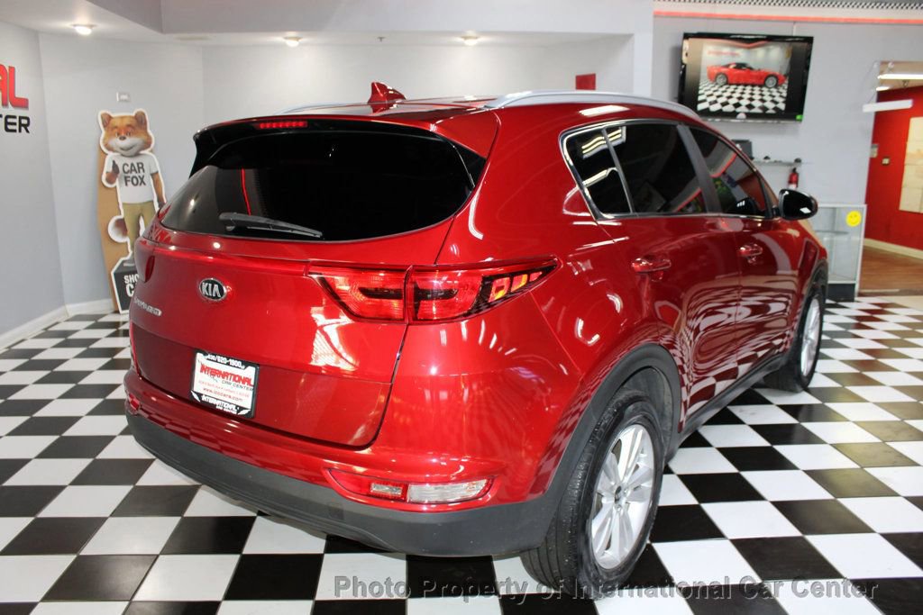 Used 2018 Kia Sportage LX w/ LX Popular Package image 5
