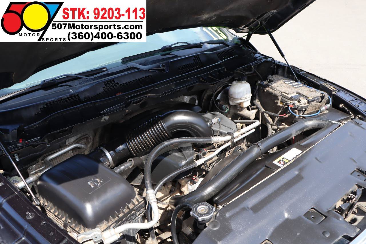Used 2016 RAM 1500 Classic SLT AWD/4WD image 23
