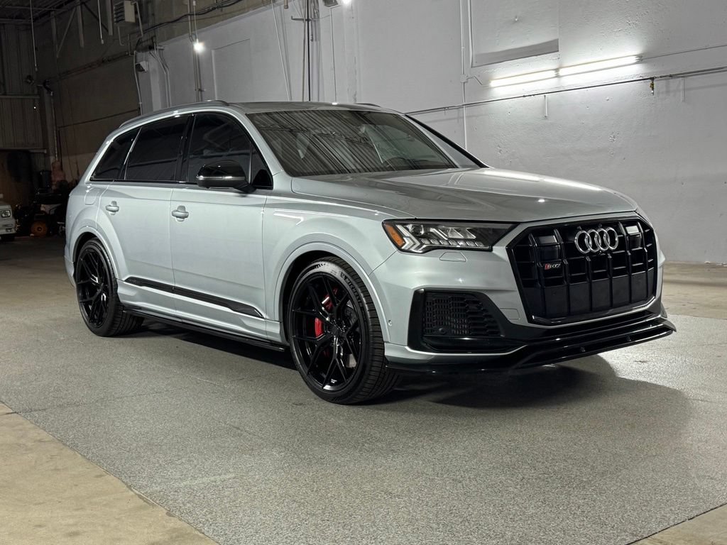 Used 2023 Audi SQ7 Premium Plus AWD/4WD image 3