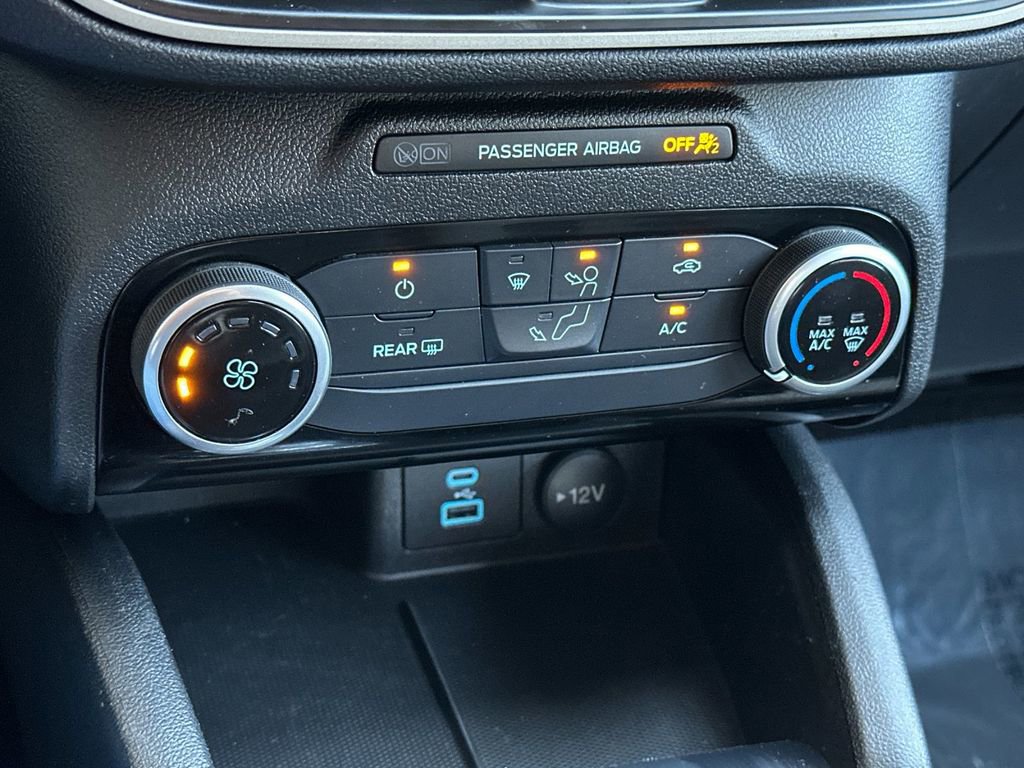 Certified 2022 Ford Escape SE FWD image 19