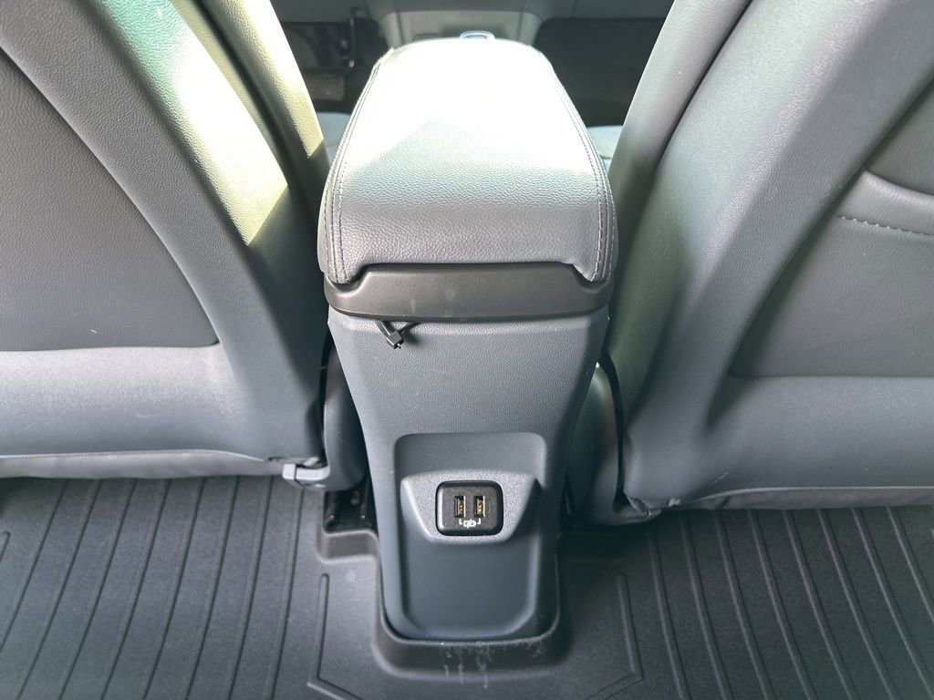 Used 2017 Chevrolet Bolt Premier w/ Infotainment Package image 42