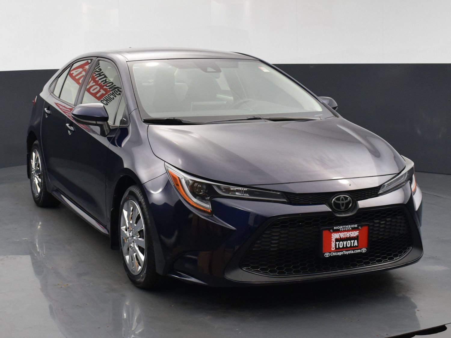 Used 2020 Toyota Corolla LE FWD image 7