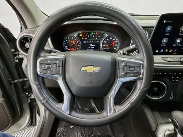 Used 2023 Chevrolet Blazer LT w/ Convenience Package FWD image 12