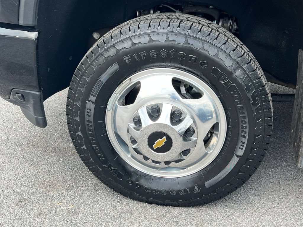 Used 2021 Chevrolet Silverado 3500 High Country AWD/4WD image 19