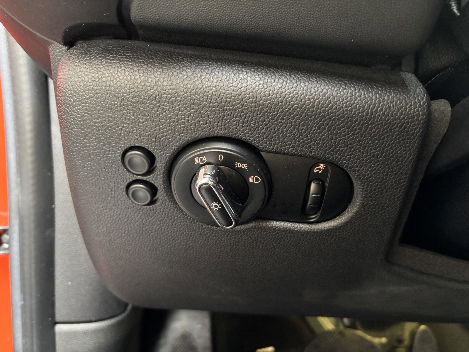 Used 2019 MINI Cooper S image 20