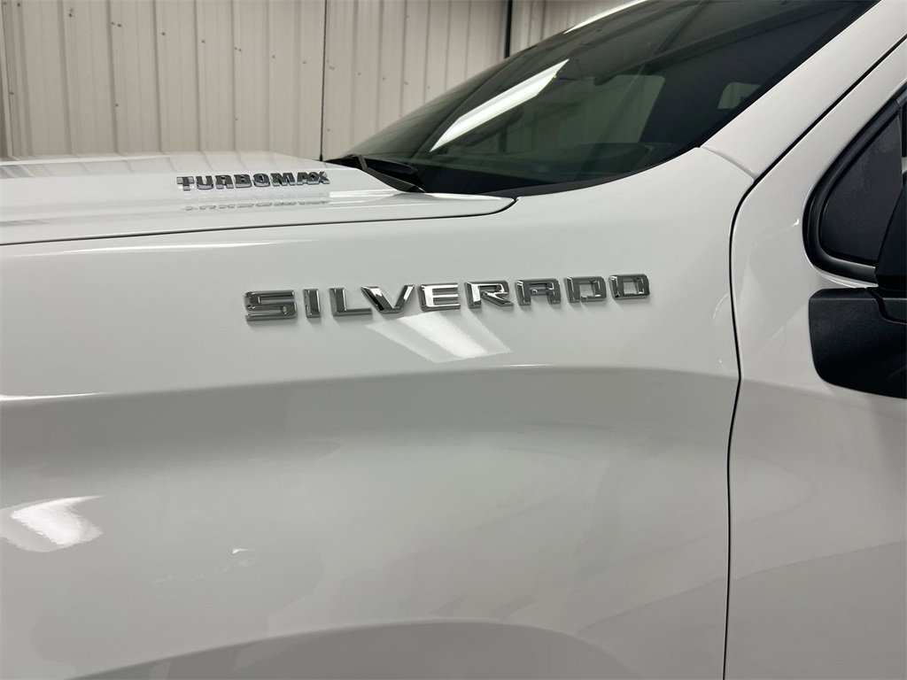 Used 2024 Chevrolet Silverado 1500 LT image 27