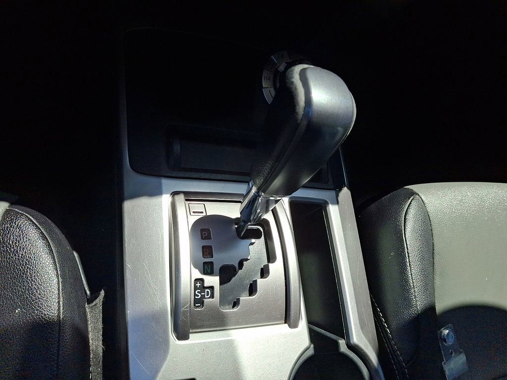 Used 2017 Toyota 4Runner SR5 Premium AWD/4WD image 22