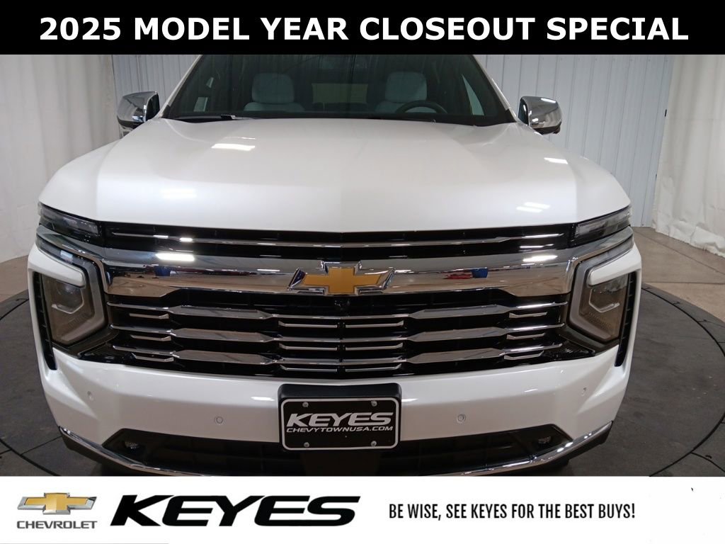 New 2025 Chevrolet Suburban Premier image 12