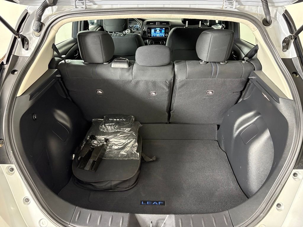 Used 2025 Nissan Leaf S FWD image 36