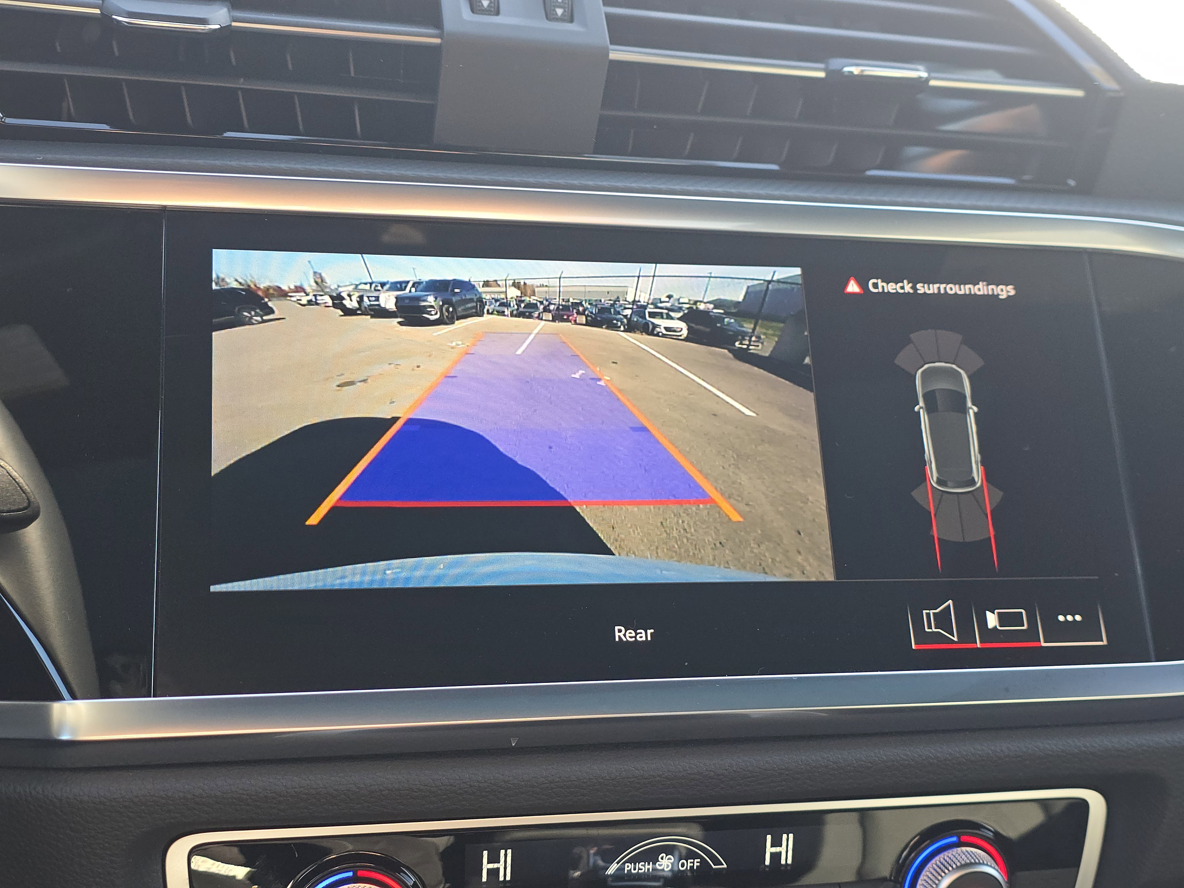 Certified 2025 Audi Q3 2.0T Premium w/ Convenience Package image 24