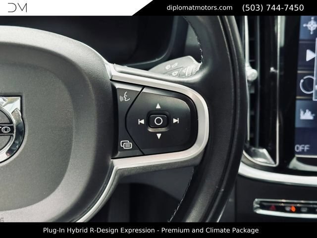 Used 2022 Volvo S60 T8 R-Design Expression w/ Premium Package AWD/4WD image 31