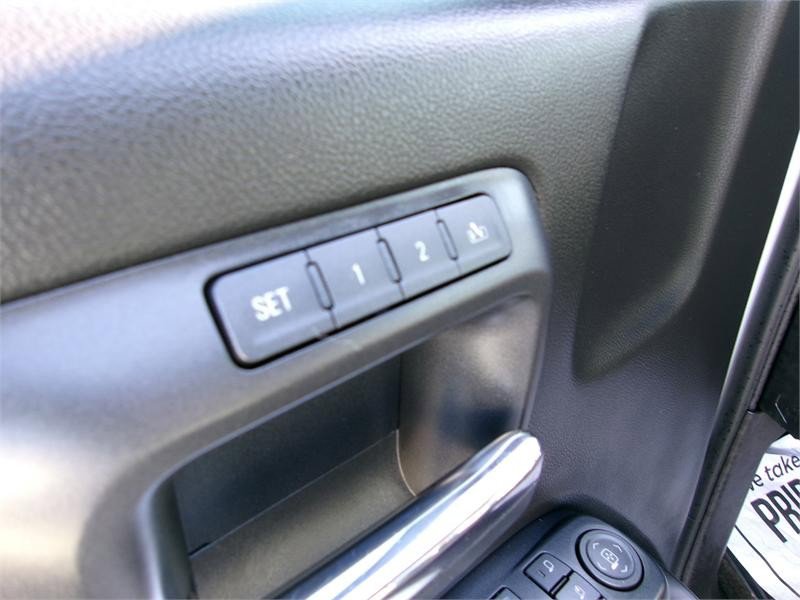 Used 2018 Chevrolet Silverado 1500 LTZ w/ Sport Package image 18