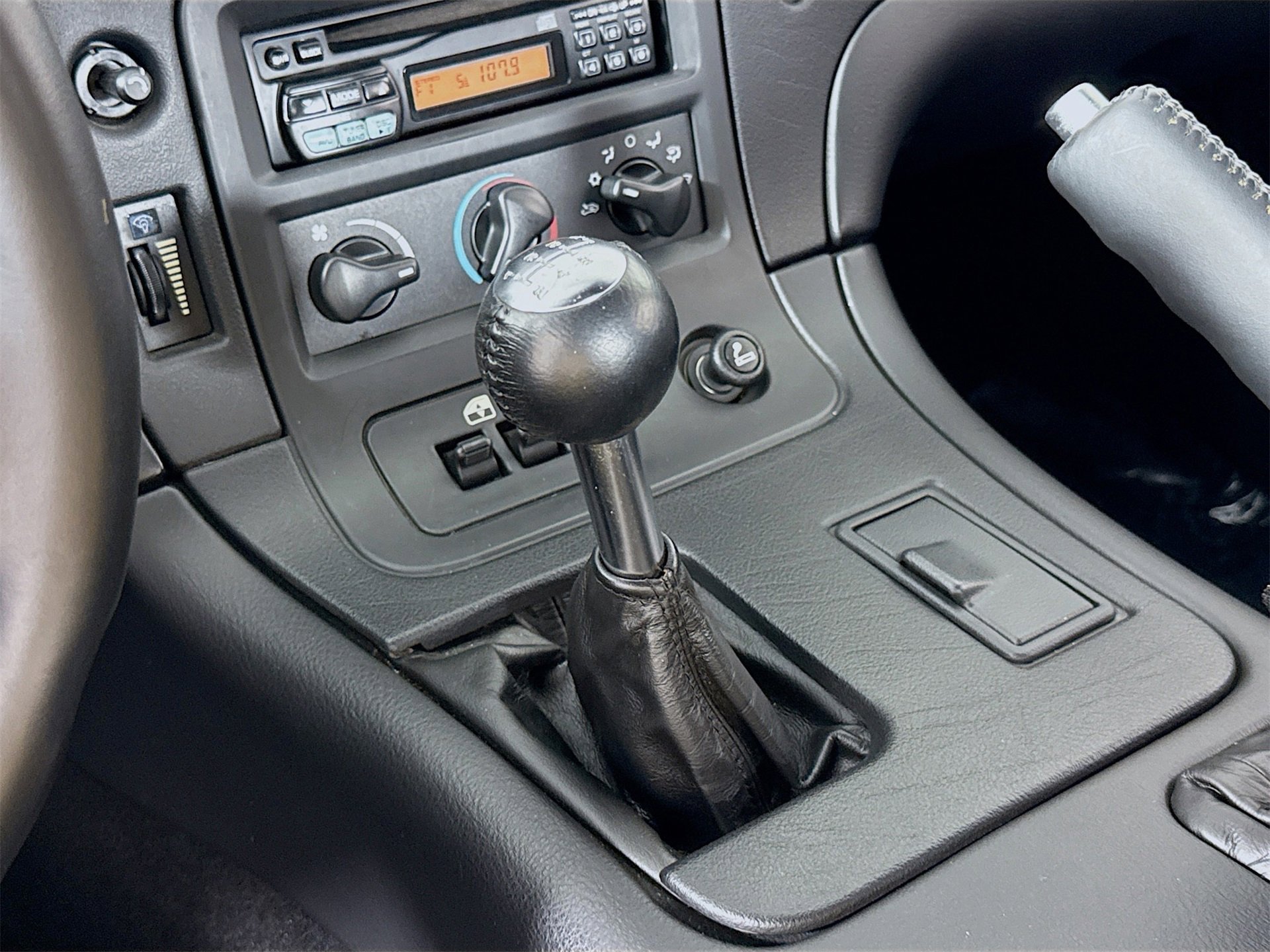 Used 2001 Dodge Viper RT/10 image 15