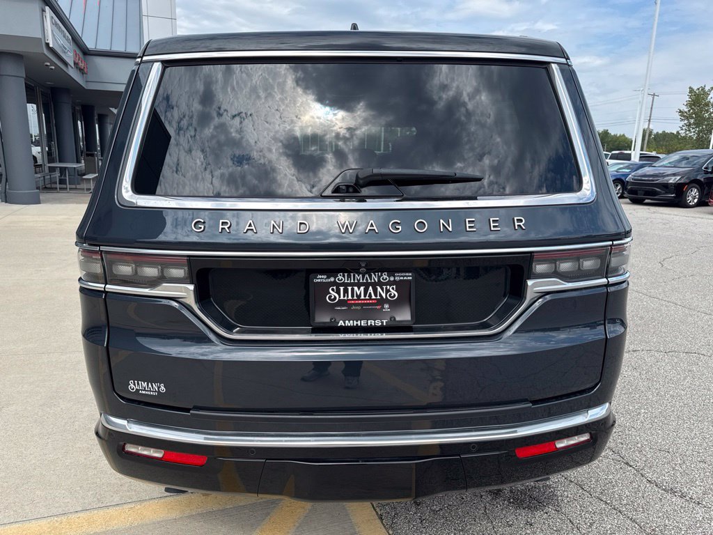 Used 2025 Jeep Grand Wagoneer Series III AWD/4WD image 7