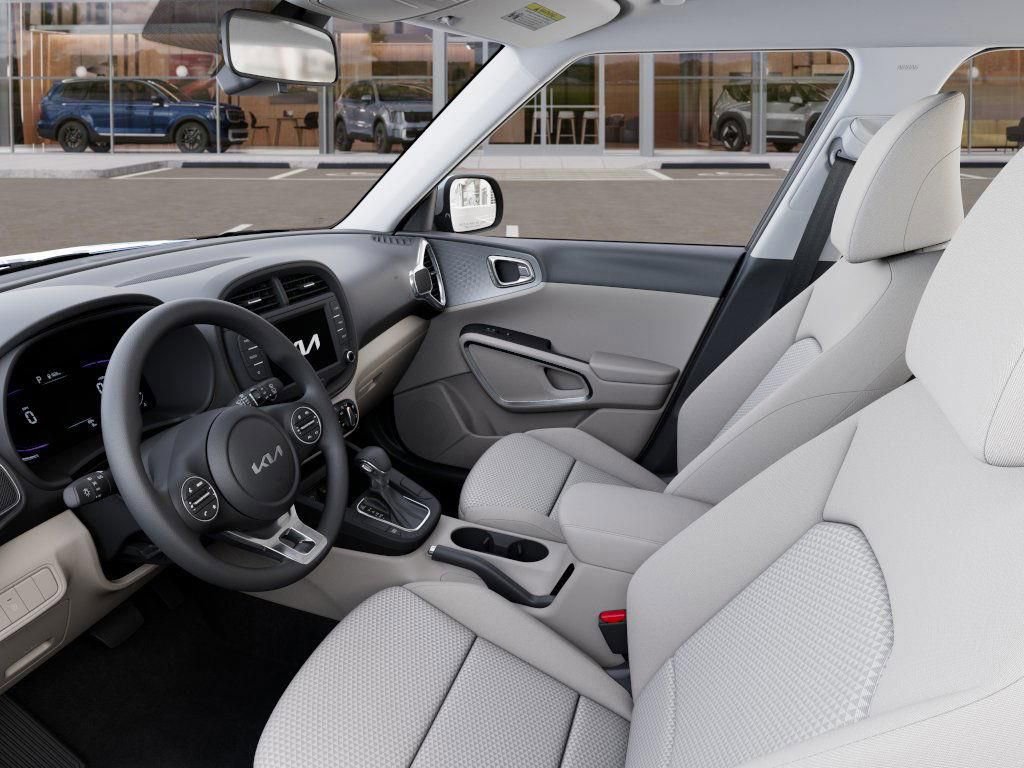 New 2025 Kia Soul LX w/ LX Technology Package FWD image 17