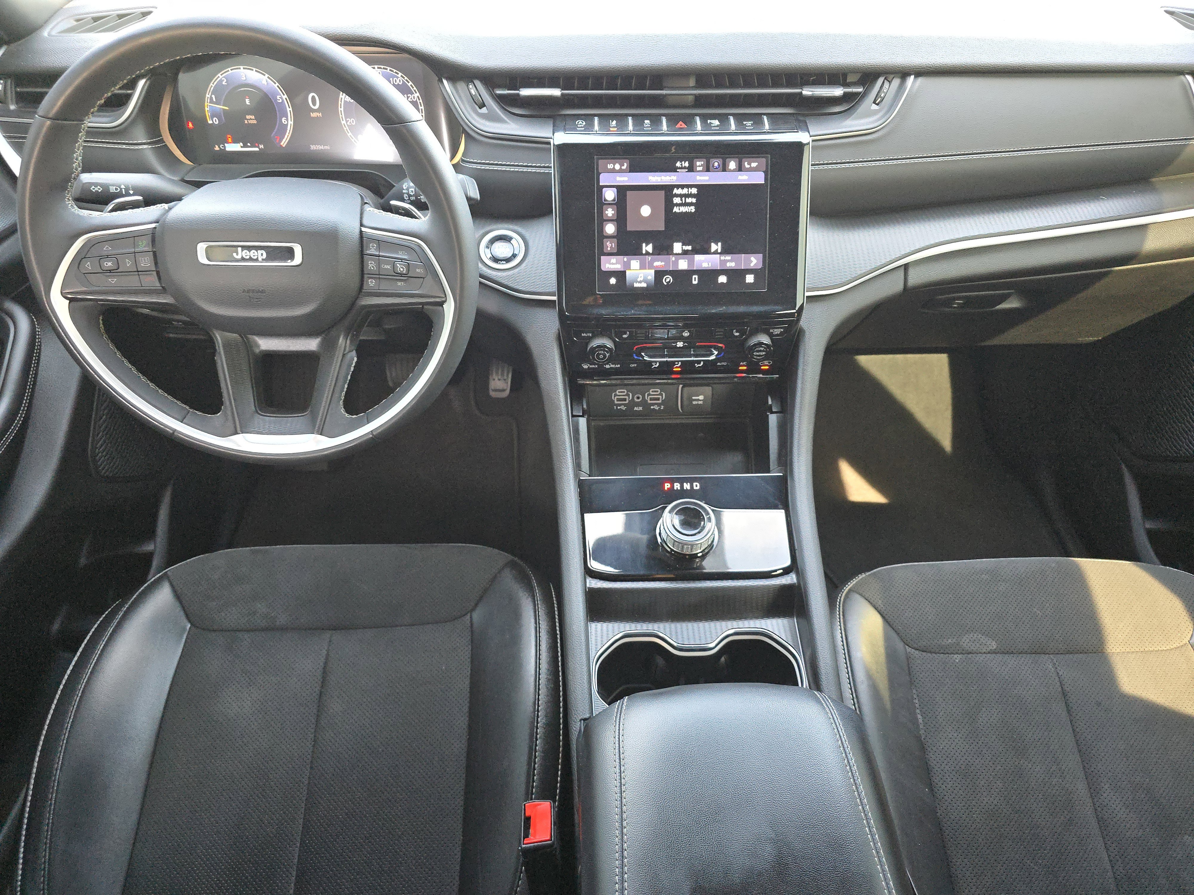 Used 2024 Jeep Grand Cherokee L Altitude image 6