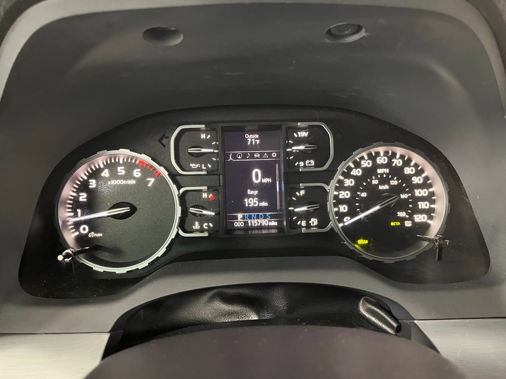 Used 2018 Toyota Tundra Platinum AWD/4WD image 21