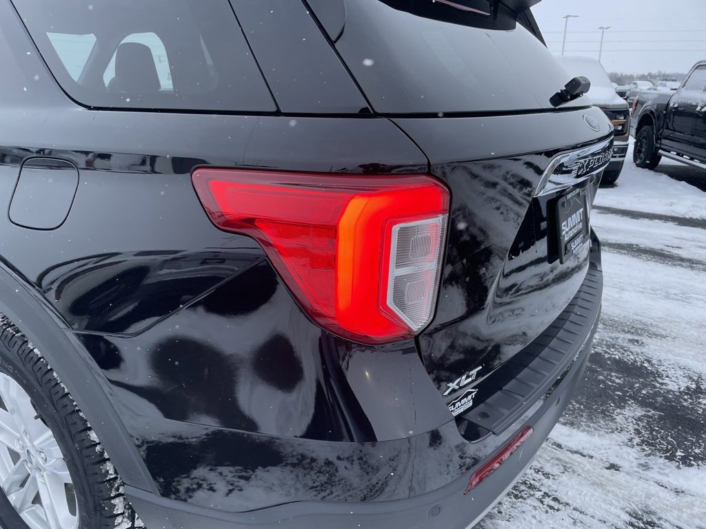 Used 2023 Ford Explorer XLT w/ Equipment Group 202A image 40