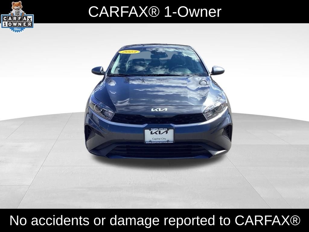 Used 2023 Kia Forte LXS image 2