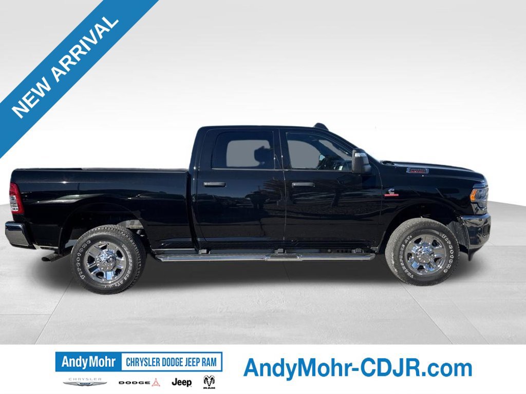 Used 2024 RAM 2500 Tradesman w/ Chrome Appearance Group AWD/4WD image 8