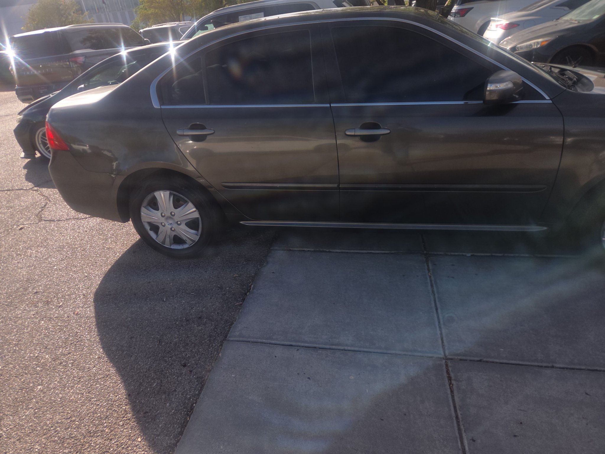 Used 2009 Kia Optima LX FWD image 4