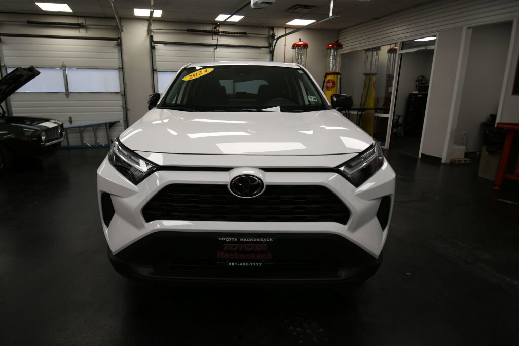 Certified 2024 Toyota RAV4 LE image 2
