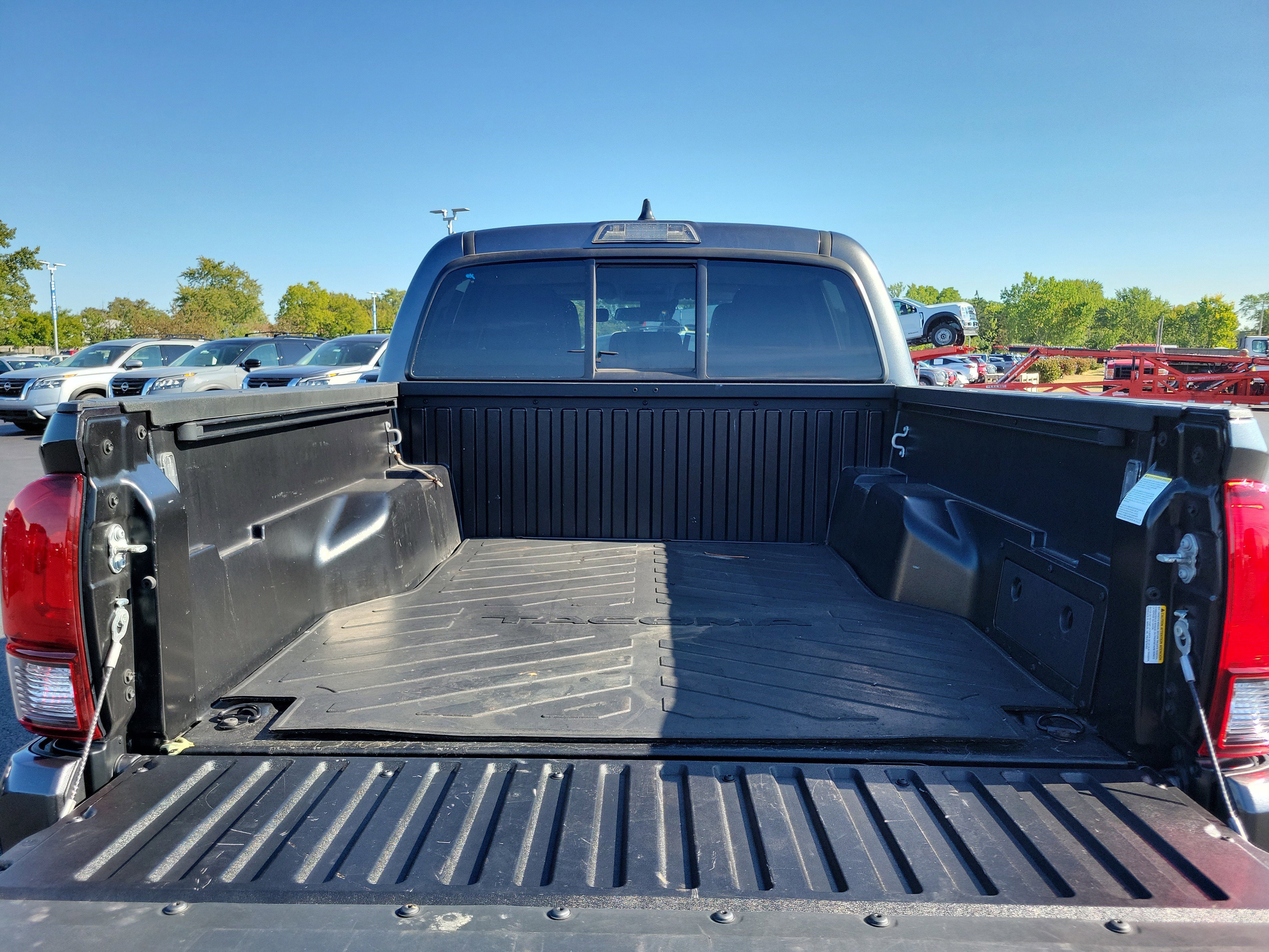 Used 2023 Toyota Tacoma SR AWD/4WD image 8